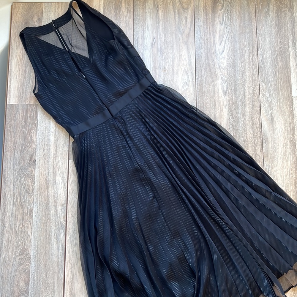 Excellent condition WHBM Black Midi dress